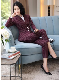 女式三?？蹢l紋西裝酒紅色