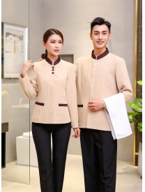 保潔服女式三?？勰惺揭涣？?米黃